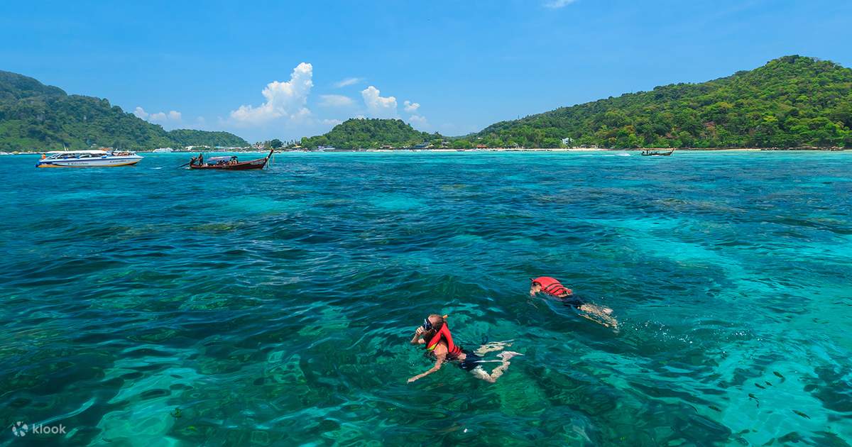 Phi Phi Snorkeling Tour by Speedboat Klook